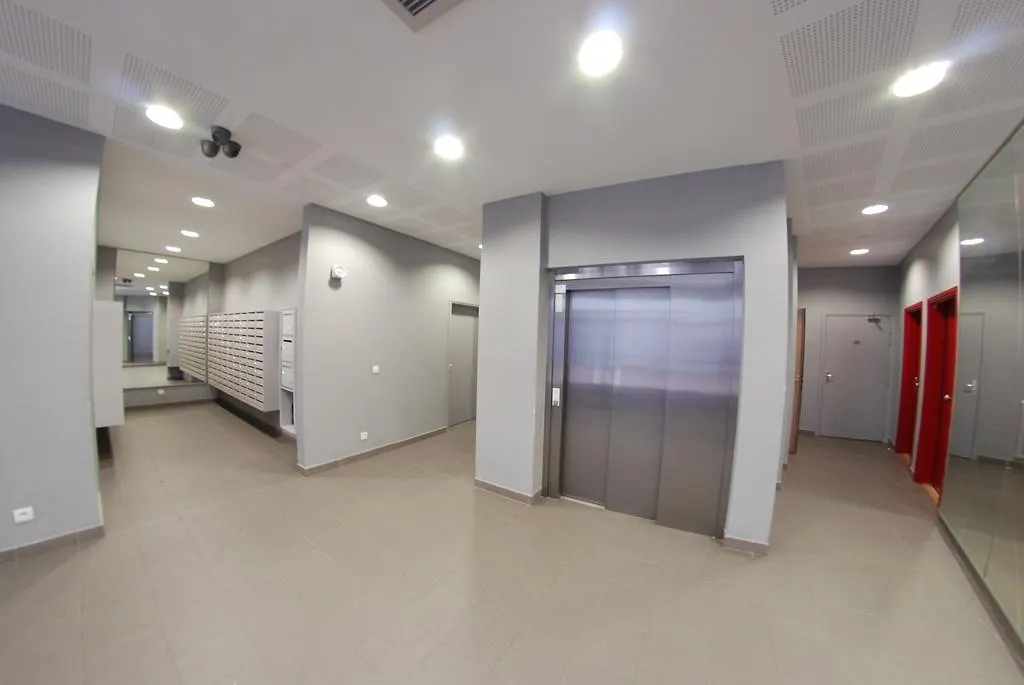 Apartment Apparteo Lyon 7 Gerland France
