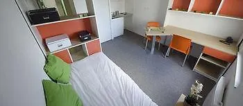 Apparteo Lyon 7 Gerland Apartment